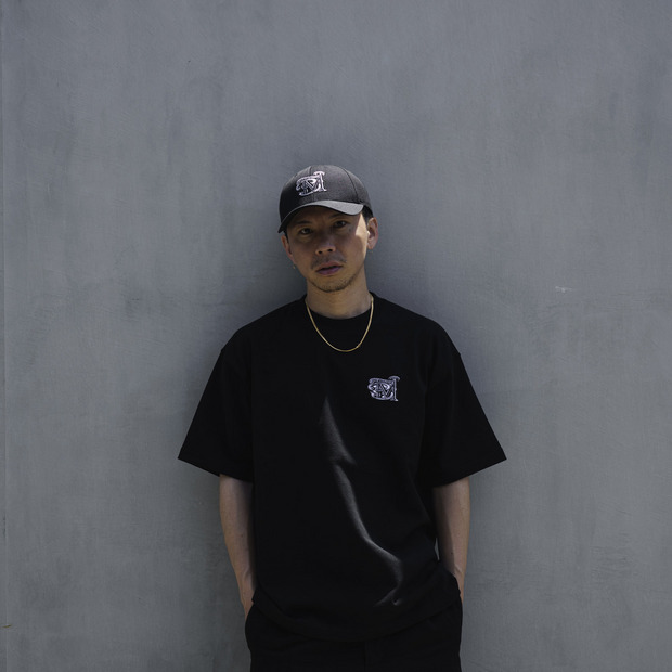 EN × TRADMAN’S TMB CURVED VISOR CAP 詳細画像